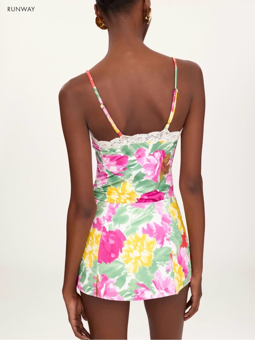✨ CHLOE SS 2026 GARDEN-PRINT BODYSUIT SWIMSUIT $ 1,090 - Picture 6 of 10